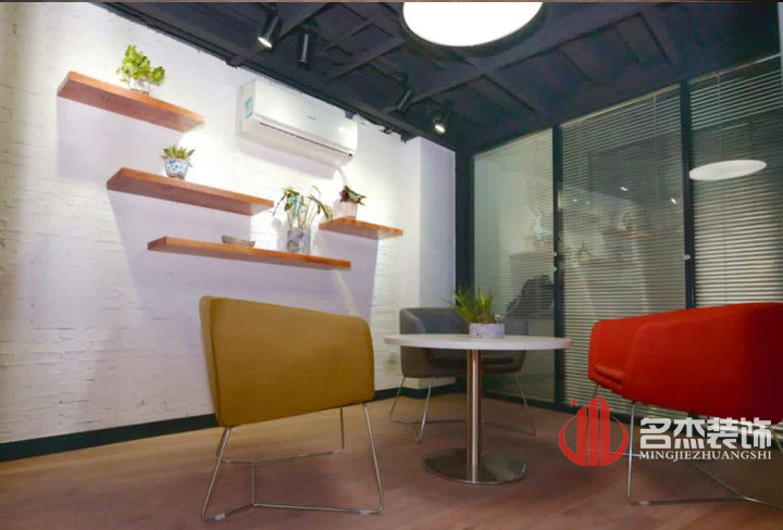 接待室裝修現(xiàn)場實(shí)景圖.jpg 接待室裝修現(xiàn)場實(shí)景圖.jpg