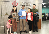 設(shè)計很專業(yè)，服務(wù)態(tài)度也好！